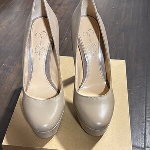Jessica Simpson Beige Platform Ansley Cashmere Pumps